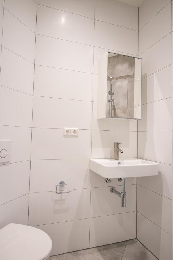 Escamp Apartments กรุงเฮก ภายนอก รูปภาพ